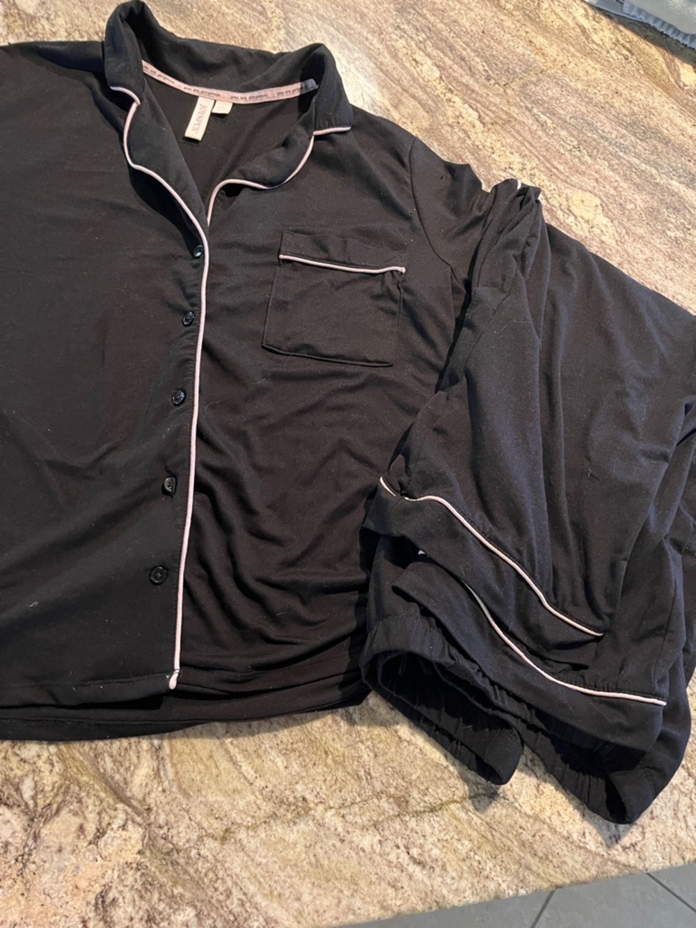 BlackPink trim lounge/Pajama Set large